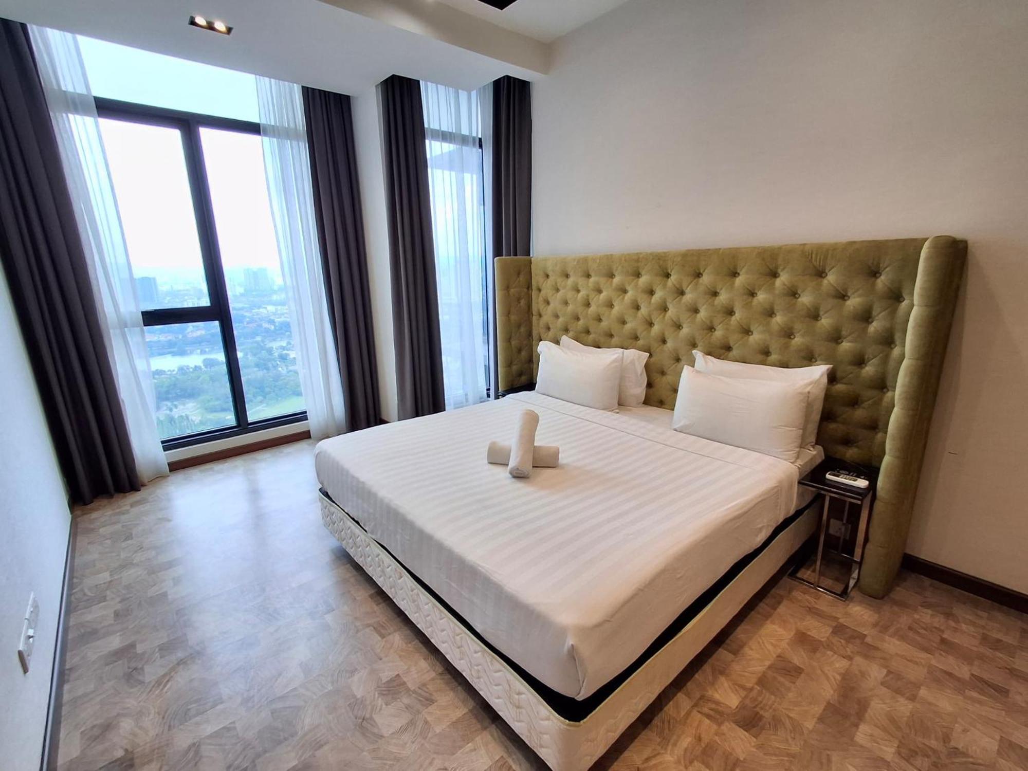 Expressionz Designer Suites Host By Aurora Premium Stay Kuala Lumpur Exterior foto